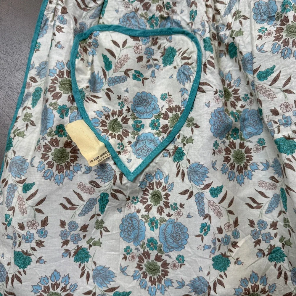 Vintage Lenore Fabrics Floral Half Apron Blue Cream Cottagecore Heart Pocket NOS